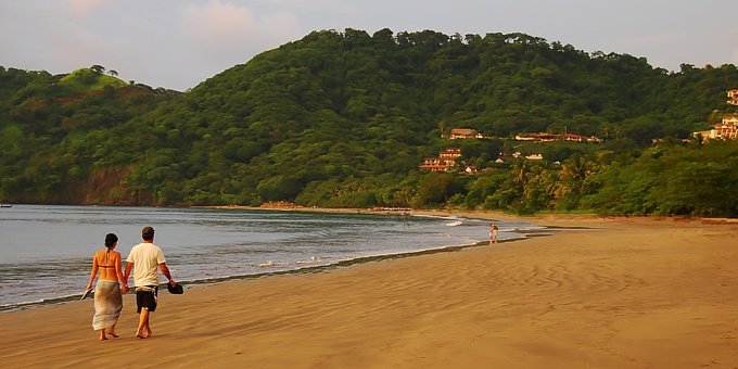 Costa Rica Travel Guide: Your Passport to Pura Vida